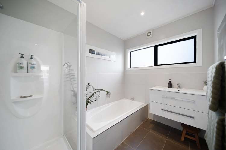 54 John Gill Road Cockle Bay_21