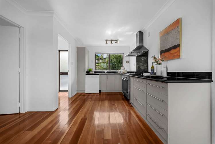 1/31 Cyclarama Crescent Massey_5