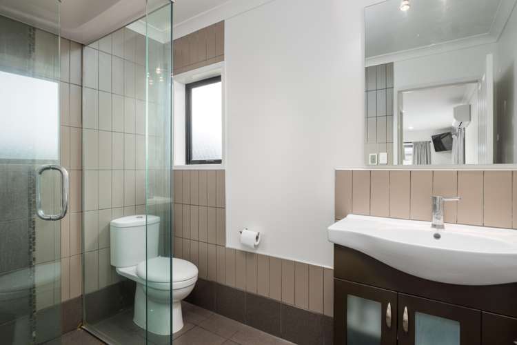 28 Pohutukawa Grove Lytton West_20