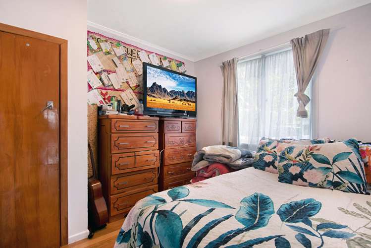 18 Sherwood Avenue Te Atatu South_8