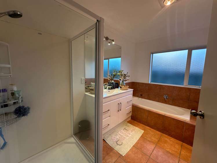 6 Magee Place East Tamaki Heights_8