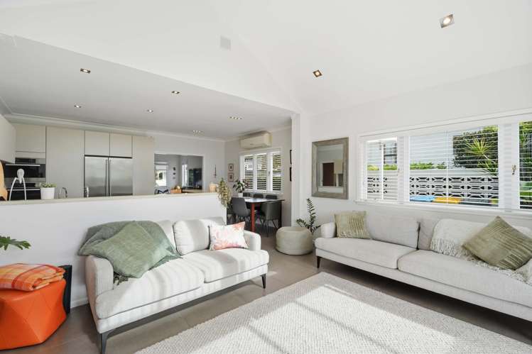 6 August Place Greenlane_5