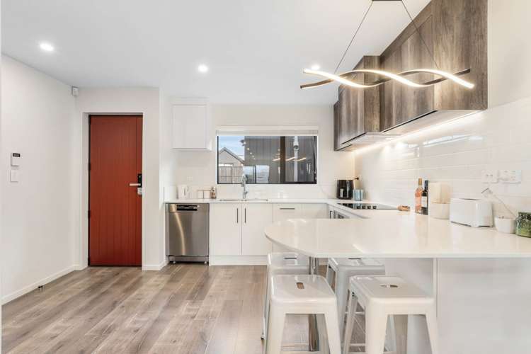 5/3 Walsh Road Wainui_4