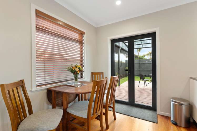 5 Balmoral Crescent Springvale_8