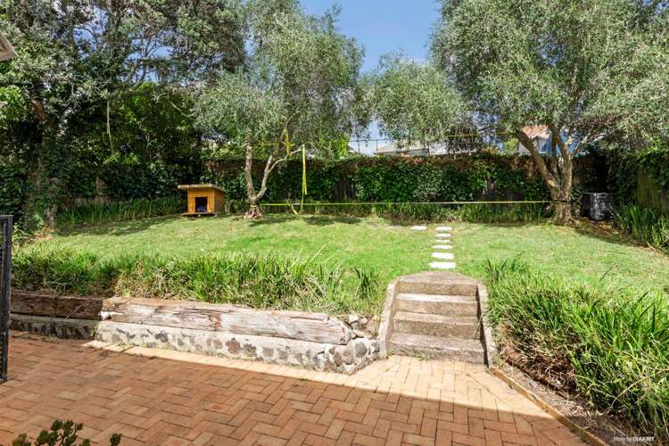 12 Handley Avenue Narrow Neck_12