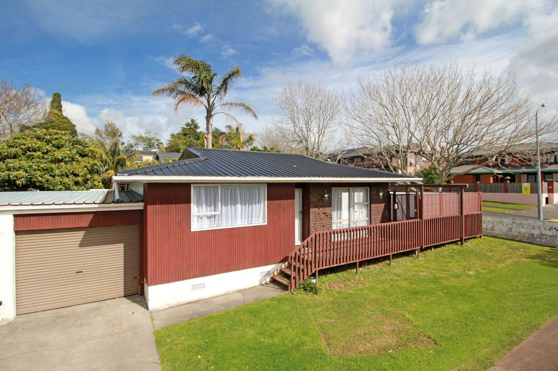 1/4 Aylmer Court Eastern Beach_0