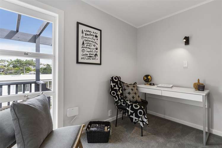 113 Beach Road Castor Bay_12