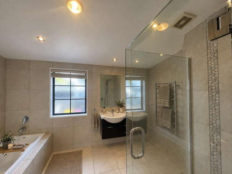 66a Bradbury Road Botany Downs_8
