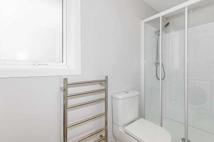 1 Thurso Grove Papakowhai_13