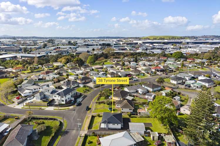 38 Tyrone Street Otara_13