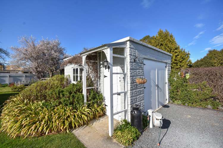 231 Union Street Milton_28