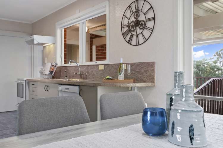 21 Lynbrooke Avenue Blockhouse Bay_10