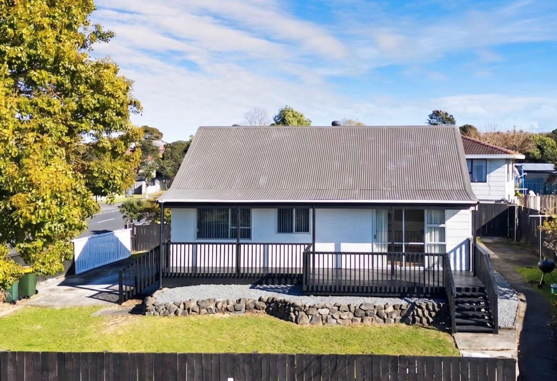 1/2 Kennington Drive Clendon Park_0