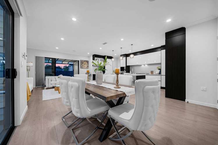 19 Dungloe Avenue Flat Bush_10