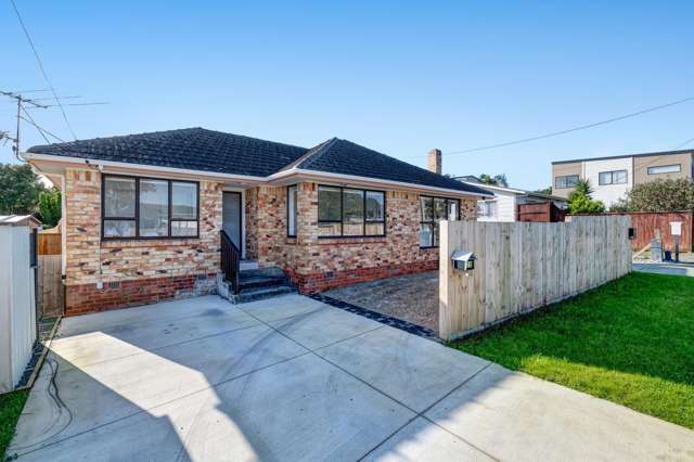 Freehold Brick & Tile Newly Renovated Home
