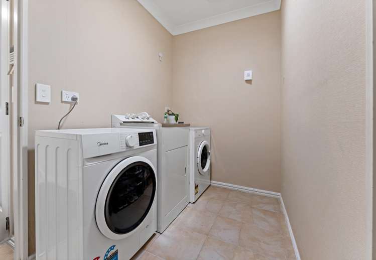 74 Gracechurch Drive Flat Bush_27
