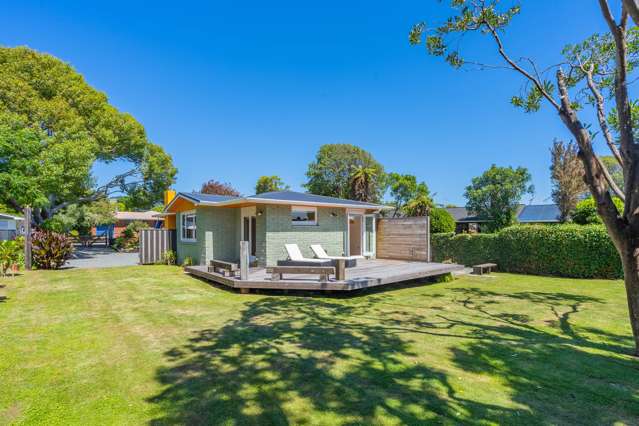 16 Walton Avenue Waikanae_1