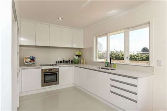 4020 Great North Road Glen Eden_2