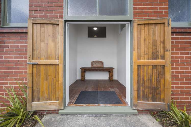 9 Shore Street Andersons Bay_1