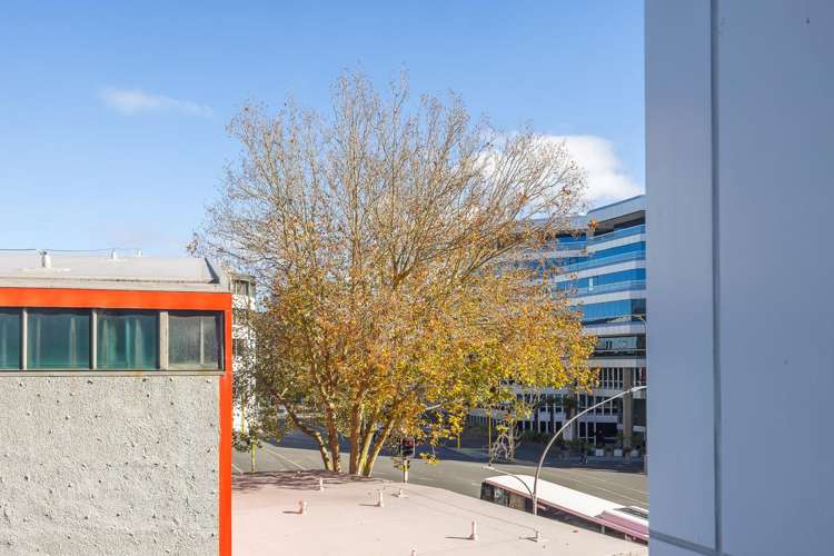 6J/156 Vincent Street_5