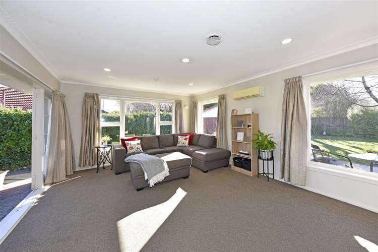 6 Gregan Crescent Burnside_5