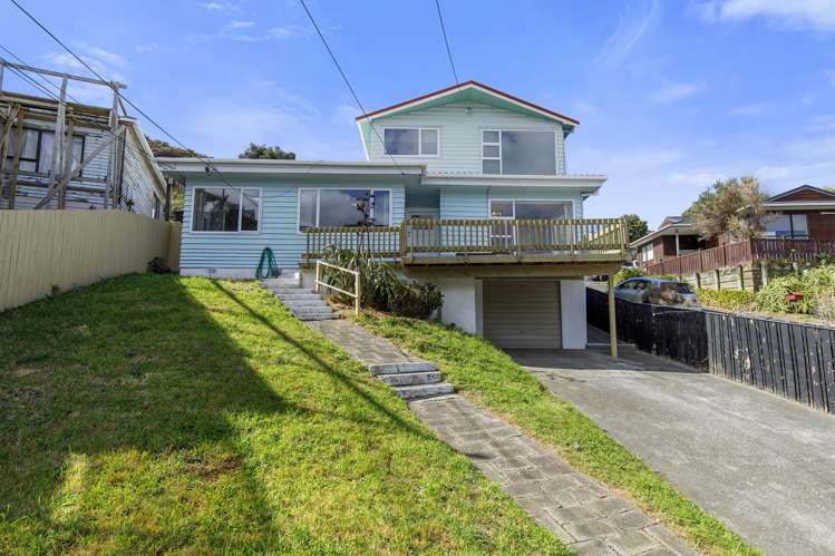 F1/165 Severn Street Island Bay_22