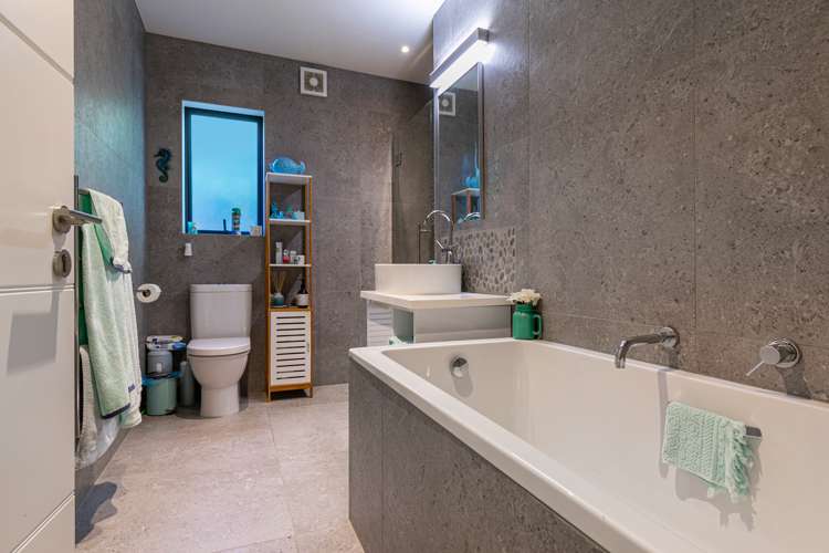 54 Headland Drive Long Bay_16