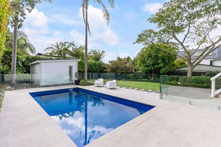 109 West End Road Westmere_29