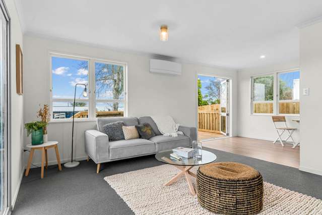 5 Montague Place Onerahi_3