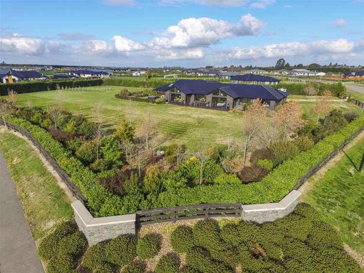 32 Landsborough Drive Darfield_20