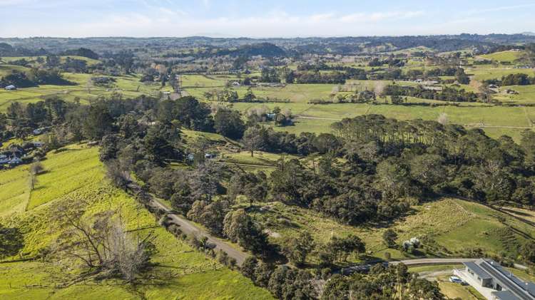 51 Drury Lane Dairy Flat_12