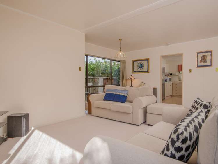 2/22 Turama Road Royal Oak_6