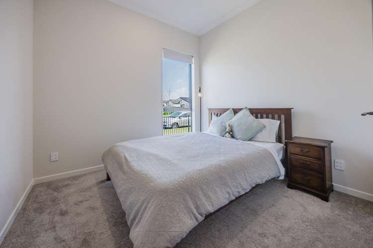 16 Taiororua Avenue Massey_12