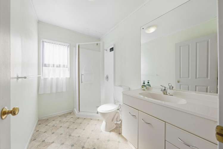 7 Milwaukee Place Glendene_25