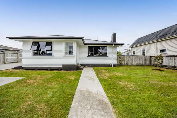 70 Cloten Road Stratford_1