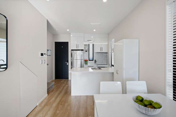 36 Parahau Road Papakura_13