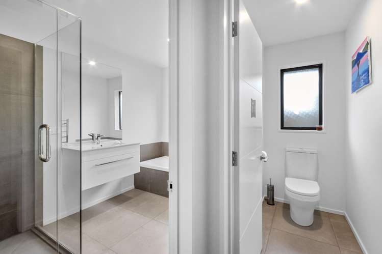 7 Bronco Drive Aidanfield_22