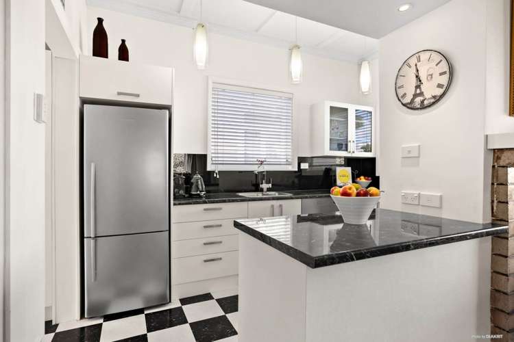 22 Watling Street Mount Eden_13