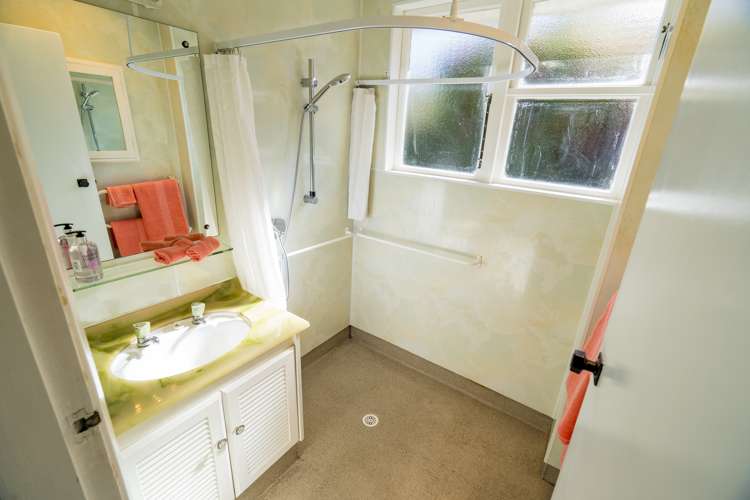 8 Balmain Street Halfway Bush_16