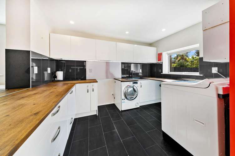 18 Grassmere Road Henderson Valley_19
