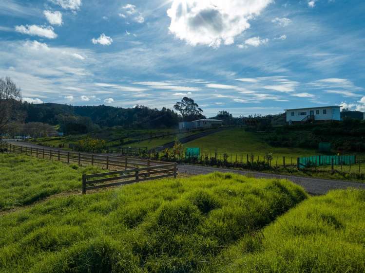 10 Doel Road Kawakawa_13