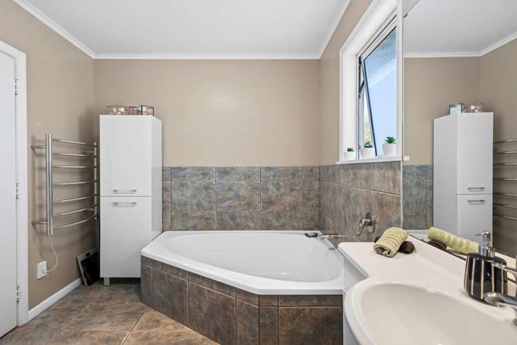 5 Armstrong Avenue Whakatane_21