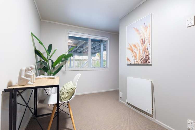 6 Menin Road Raumati South_20