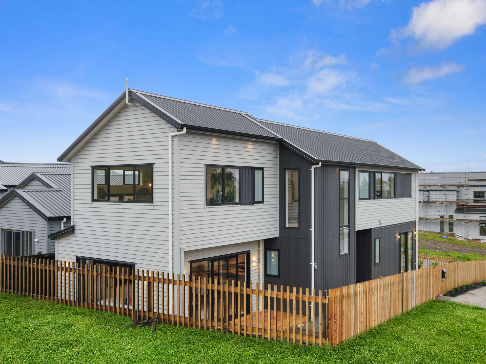 12 Aquamarine Avenue Wainui_0