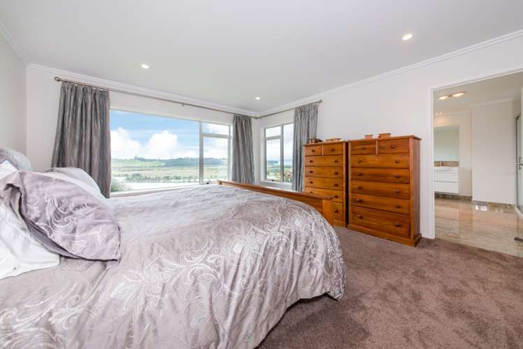 95a Tuparekura Road South Head_7