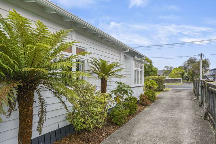 110 Lynwood Road New Lynn_13