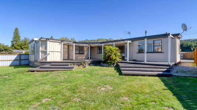 544 Ngongotaha Road Fairy Springs_2