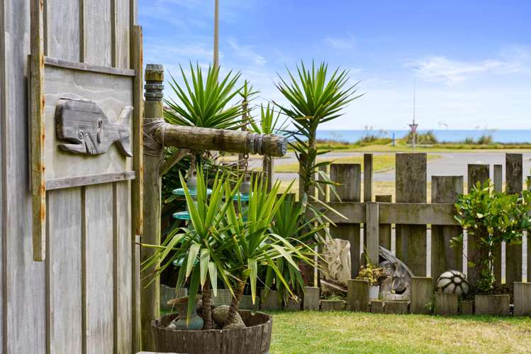 13 Scott Avenue Otaki Beach_1