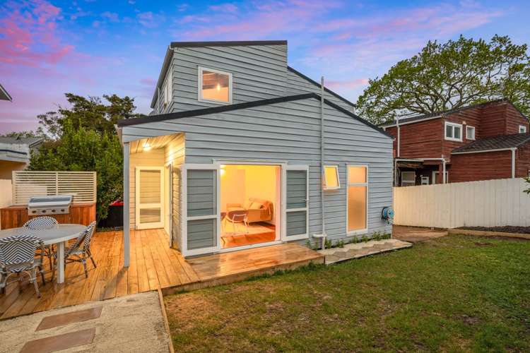 2/32a Clayburn Road Glen Eden_16