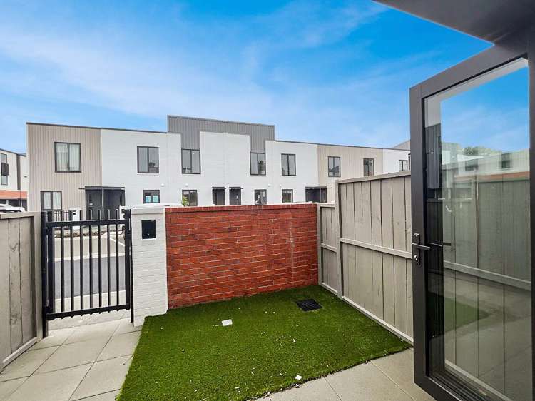 34/124 Taylor Road Mt Albert_2